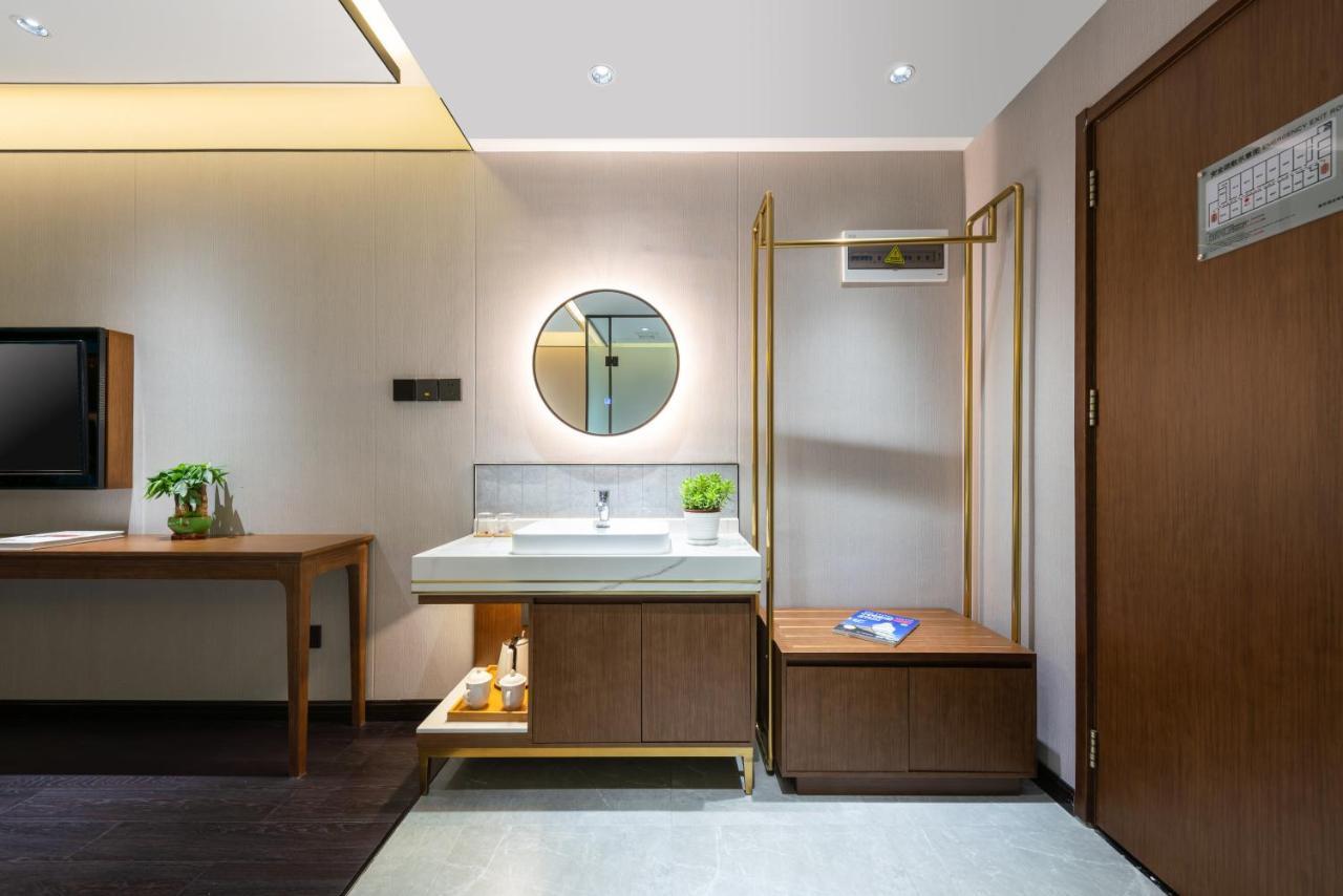 Beijing Tangfu Hotel - Located In The City Center Adjacent To The Subway Station Close To Nanluoguxiang Gulou Lama Temple Tiananmen Square Forbidden City Temple Of Heaven Providing Laundry Car Rental And Ticketing Services Eksteriør bilde