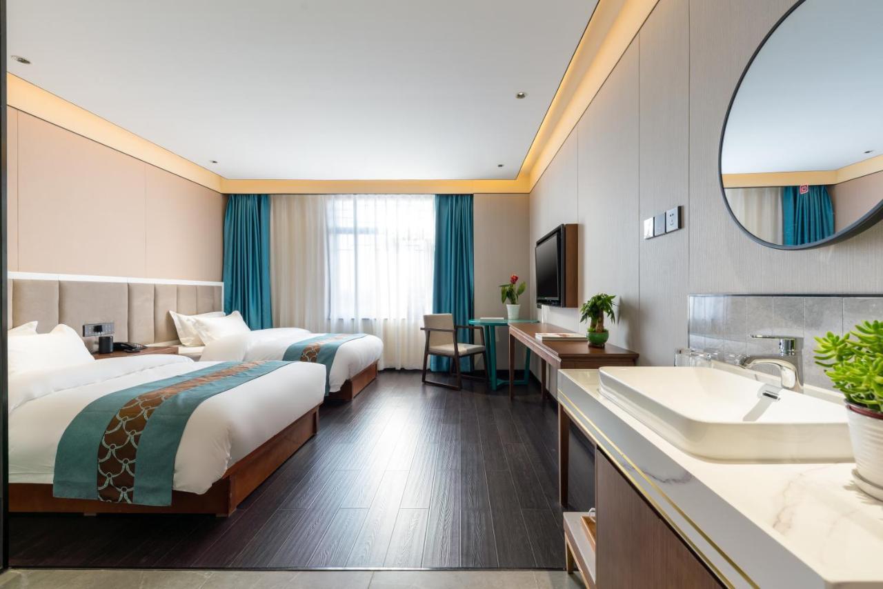 Beijing Tangfu Hotel - Located In The City Center Adjacent To The Subway Station Close To Nanluoguxiang Gulou Lama Temple Tiananmen Square Forbidden City Temple Of Heaven Providing Laundry Car Rental And Ticketing Services Eksteriør bilde