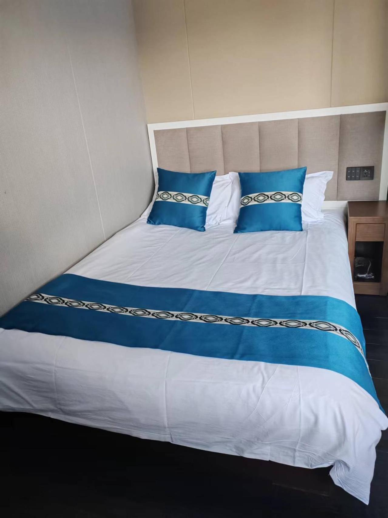 Beijing Tangfu Hotel - Located In The City Center Adjacent To The Subway Station Close To Nanluoguxiang Gulou Lama Temple Tiananmen Square Forbidden City Temple Of Heaven Providing Laundry Car Rental And Ticketing Services Eksteriør bilde