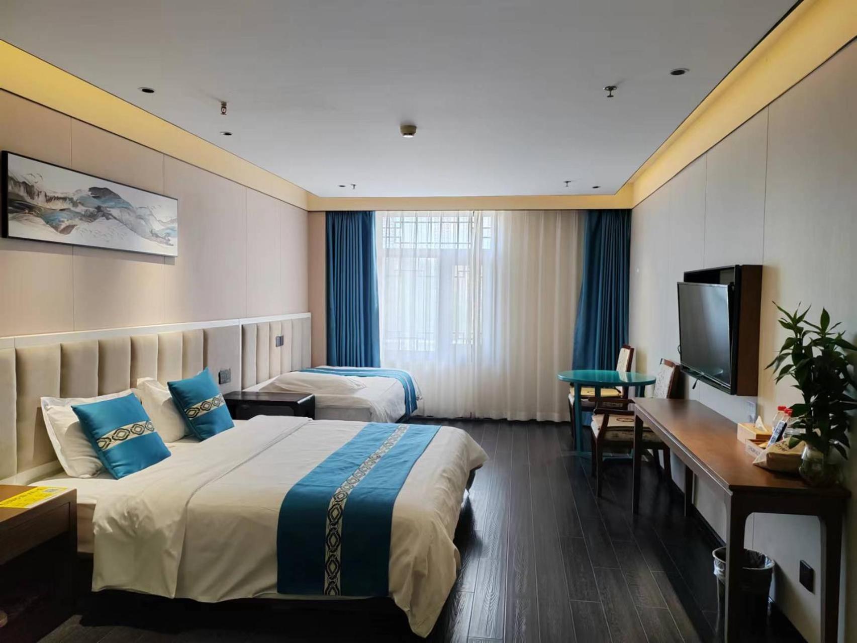 Beijing Tangfu Hotel - Located In The City Center Adjacent To The Subway Station Close To Nanluoguxiang Gulou Lama Temple Tiananmen Square Forbidden City Temple Of Heaven Providing Laundry Car Rental And Ticketing Services Eksteriør bilde