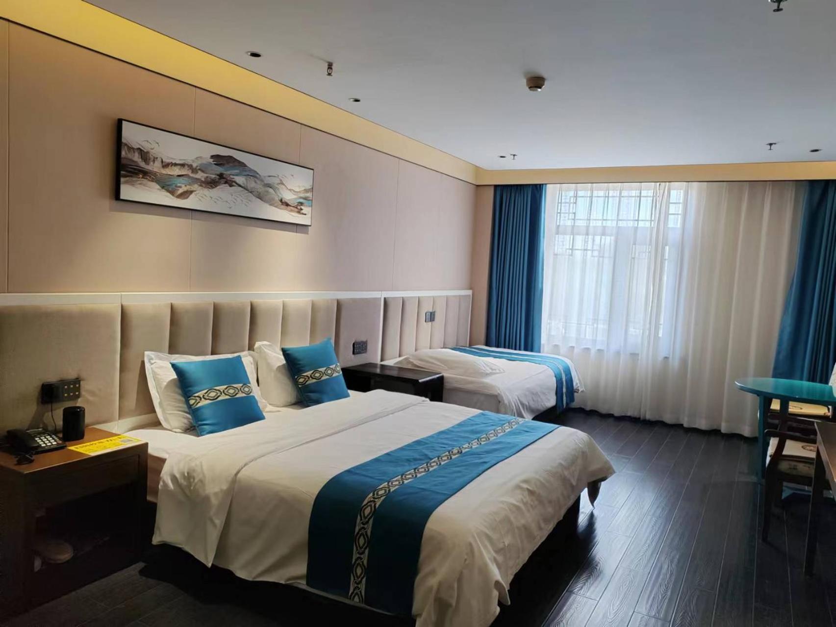 Beijing Tangfu Hotel - Located In The City Center Adjacent To The Subway Station Close To Nanluoguxiang Gulou Lama Temple Tiananmen Square Forbidden City Temple Of Heaven Providing Laundry Car Rental And Ticketing Services Eksteriør bilde