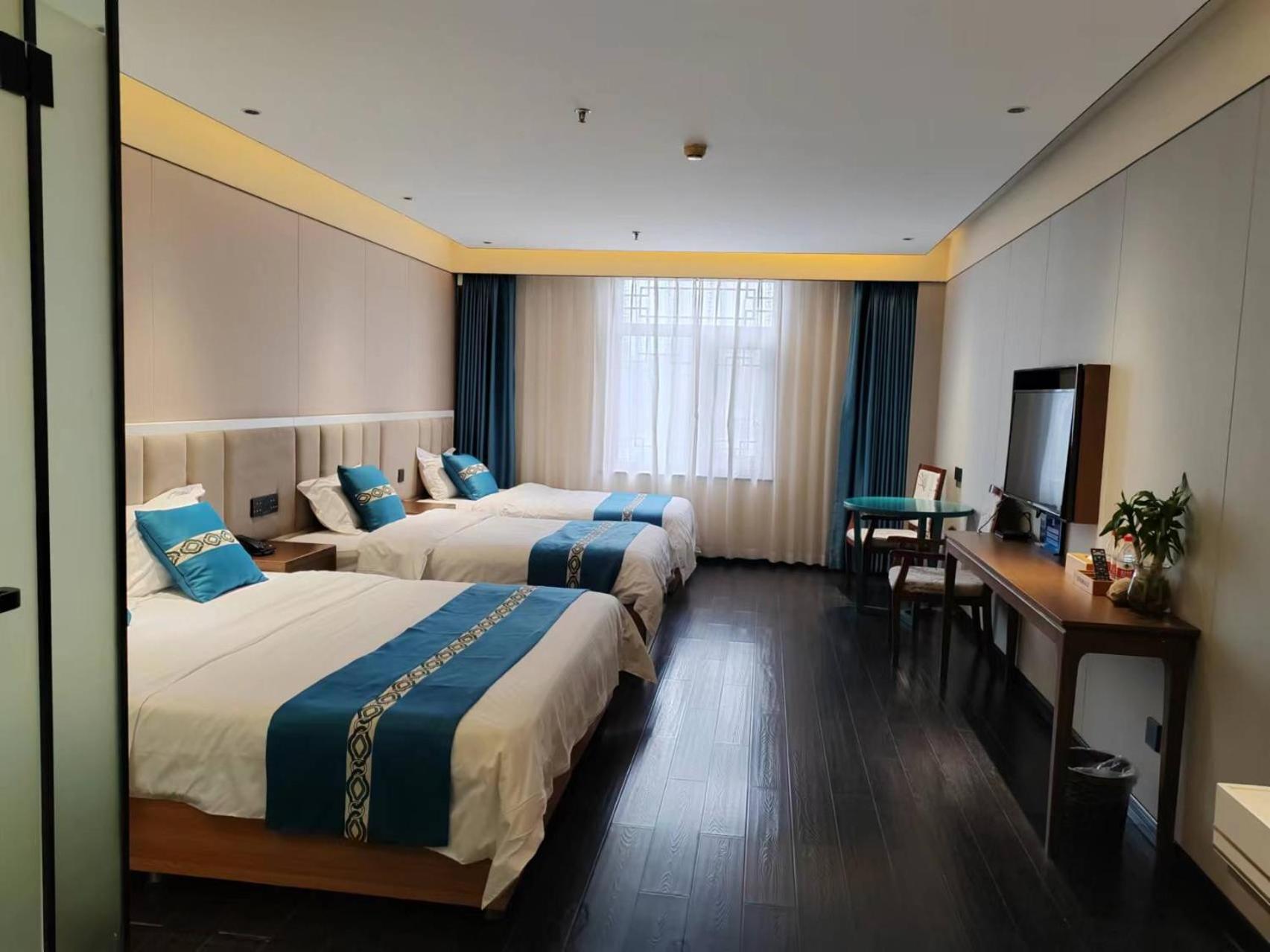 Beijing Tangfu Hotel - Located In The City Center Adjacent To The Subway Station Close To Nanluoguxiang Gulou Lama Temple Tiananmen Square Forbidden City Temple Of Heaven Providing Laundry Car Rental And Ticketing Services Eksteriør bilde